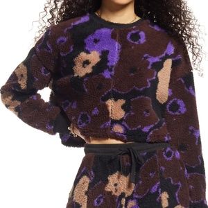 BP. Black-Brown Pressed Floral Cropped Fleece Sweater 1X New With Tags